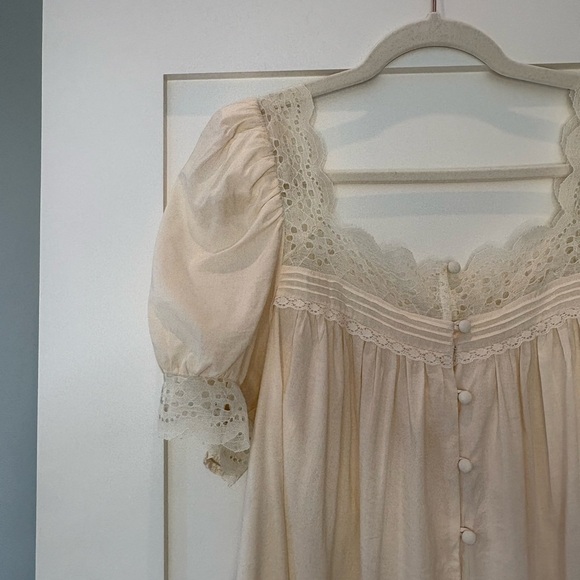 Reformation Wanda Lace Top - Picture 7 of 10